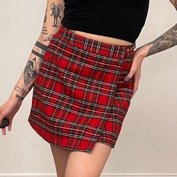 John Galt Plaid Mini Short Skirts Adjustable Belt Size S Red - Picture 3 of 8